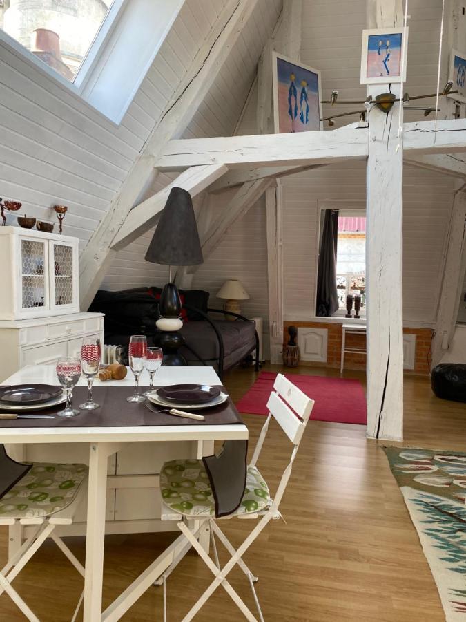 Loft De Lancelot City Center Sens Exterior photo