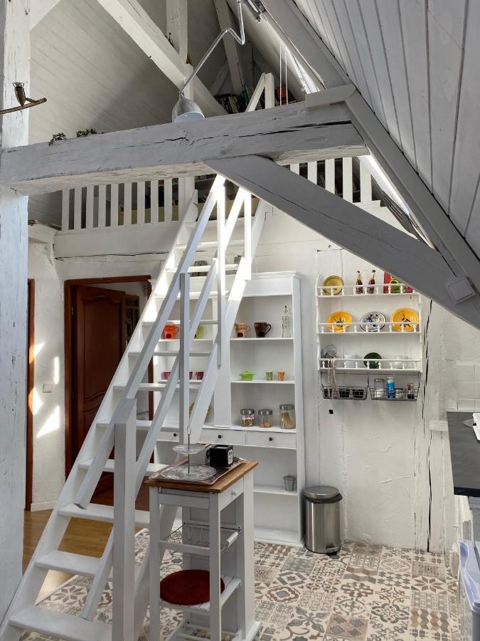 Loft De Lancelot City Center Sens Exterior photo